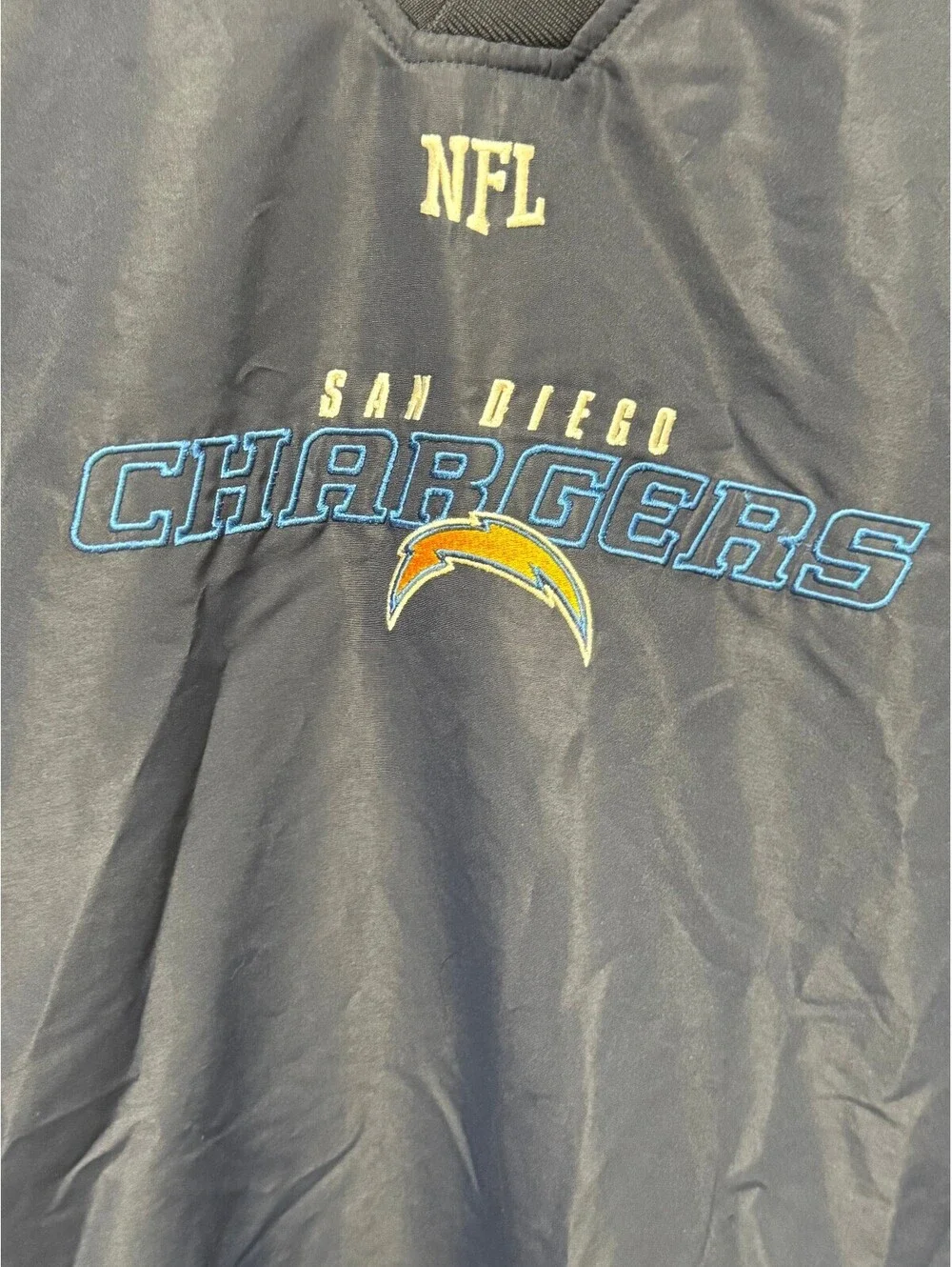 Vintage NFL Team Apparel San Diego Chargers Windbreaker Pullover - Medium